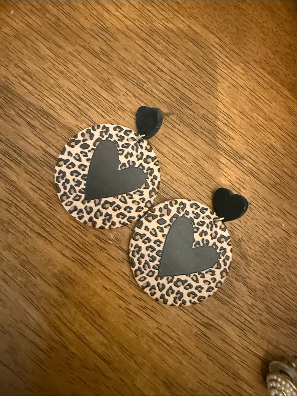 Leopard Heart Drop Earrings - Black and Tan